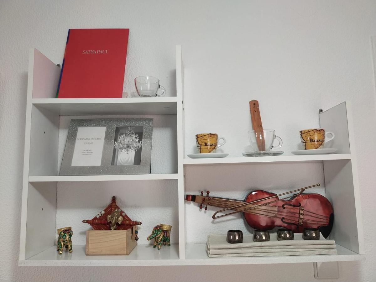 Appartement An Indian Bollywood Experience - For Families, Couples & Business Trips Sevilla